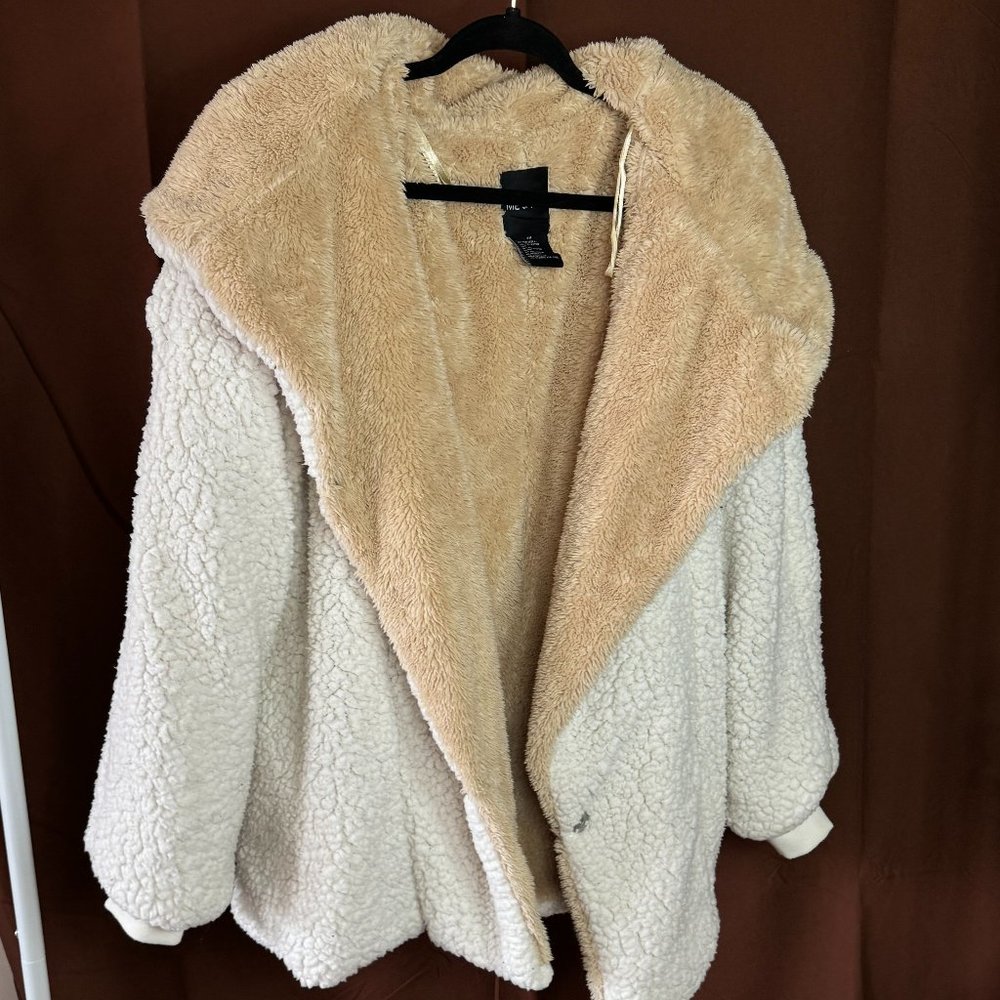 Giant fluffy Mobs Wife coat